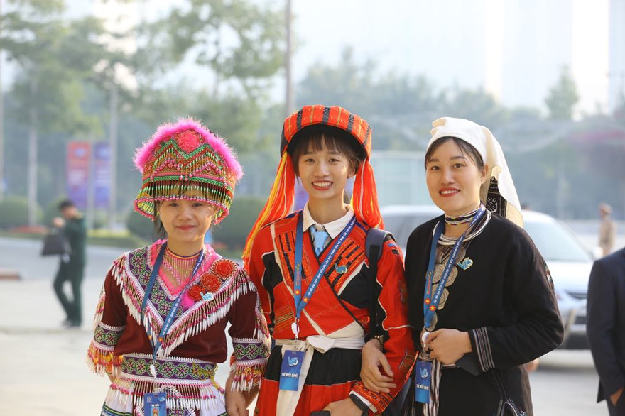 Đa dạng sắc màu dân tộc tại Đại hội Hội LHTN Việt Nam lần thứ VIII