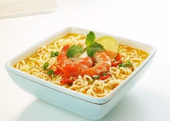Những tác hại 'kinh hoàng' của mì tôm với sức khỏe mà bạn chưa biết