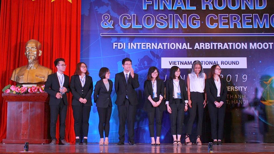 Hai đội đại diện Việt Nam tham dự vong thi khu vực Đông Nam Á