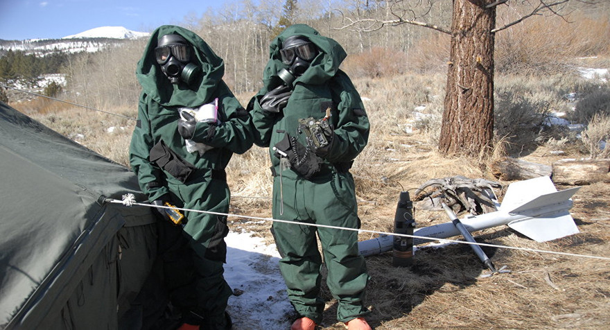 Vệ binh quốc gia California trong chiến dịch tuyết đỏ.