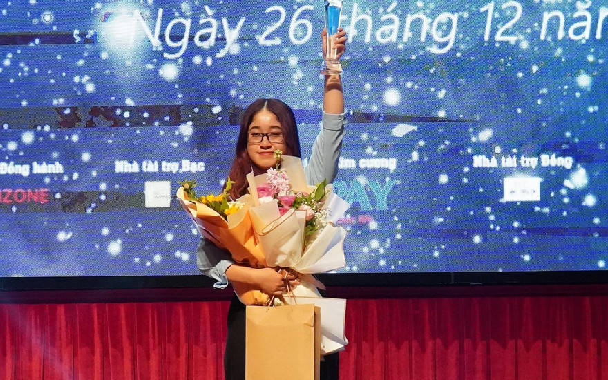 Lộ diện thủ lĩnh tân sinh viên Học viện Ngoại giao năm thứ 10