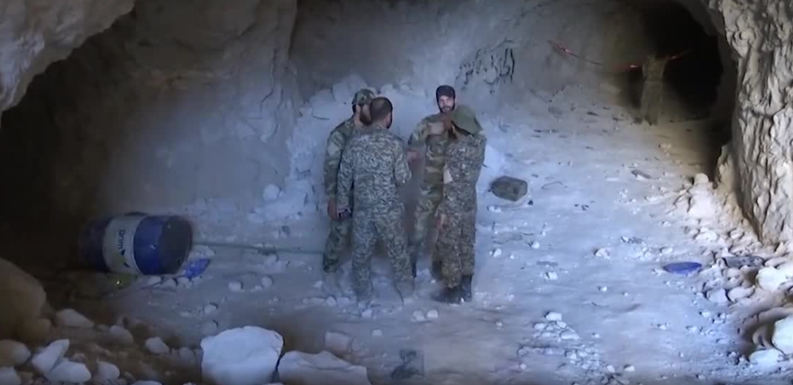 Khám phá căn cứ cực rộng ẩn sâu dưới lòng đất của phiến quân Syria