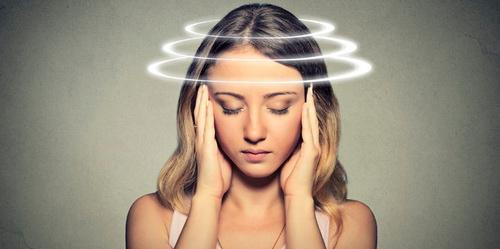 Cảnh báo nhiều bệnh cực nguy hiểm ẩn sau cơn chóng mặt tưởng như bình thường