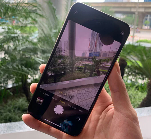 iPhone 11 xuất hiện tại Việt Nam từ một tuần trước khi được bán.