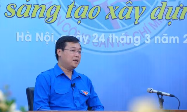 Sáng nay 24/3, Bí thư thứ nhất Trung ương Đoàn TNCS Hồ Chí Minh Lê Quốc Phong đối thoại trực tuyến với đoàn viên thanh niên Việt Nam trong nước và ngoài nước với chủ đề "Tuổi trẻ sáng tạo xây dựng đất nước". Ảnh: Xuân Tùng
