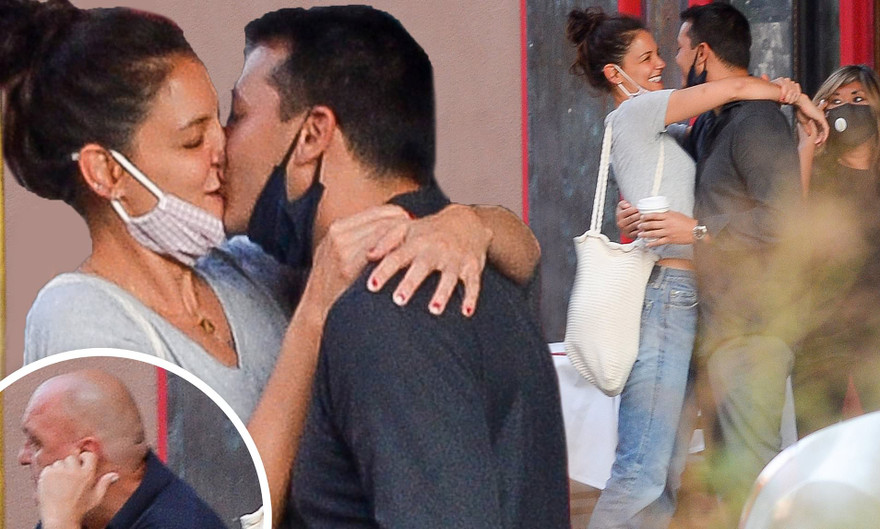 Katie Holmes hôn say đắm bồ trẻ, dường như chưa hạnh phúc như thế sau ly hôn Tom Cruise