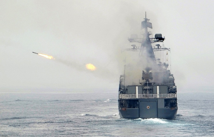 Chiến hạm Nga khai hỏa trong cuộc tập trận ở Địa Trung Hải.