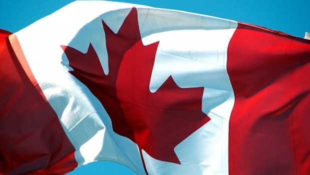 Canada gửi áo chống đạn cho quân đội Ukraine