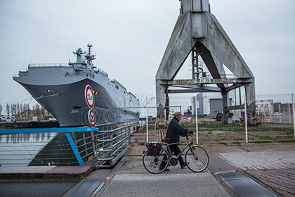 Pháp bác tin thanh toán tiền bồi thường tàu Mistral