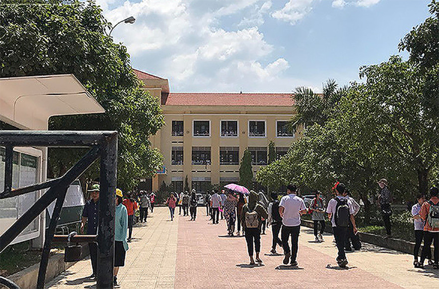 Hơn 6400 học sinh toàn tỉnh Quảng Bình phải làm lại bài thi môn Ngữ Văn ngày 5/6