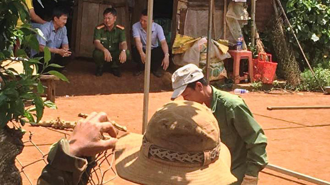 Cơ quan chức năng đang có mặt khám nghiệm hiện trường