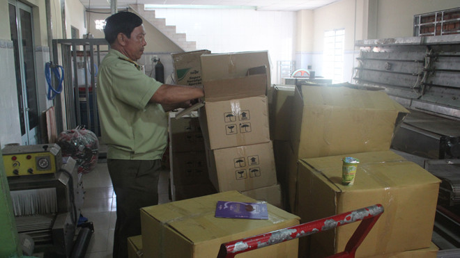 Số lượng lớn hàng hoá bị bắt 