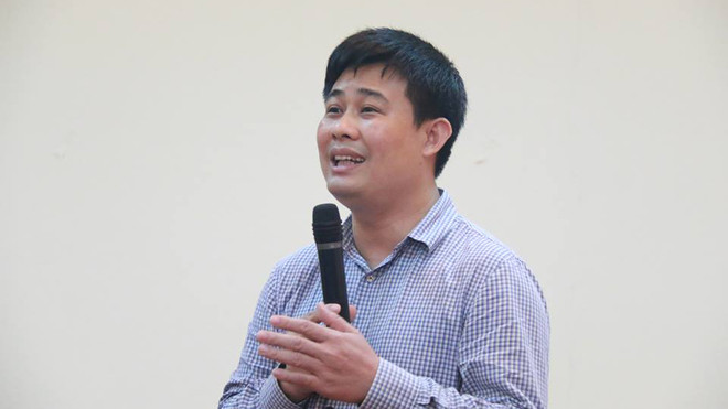 Ông Sái Công Hồng trả lời trong cuộc họp báo sáng 27/4