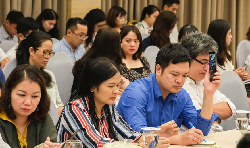 Nhiều doanh nghiệp cho biết, họ đang thiếu thông tin cụ thể về hiệp định EVFTA. Ảnh TCCT.