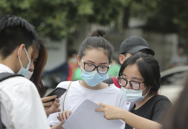 Lãnh đạo các trường THCS ở Hà Nội mong mỏi công bố sớm phương án thi vào 10