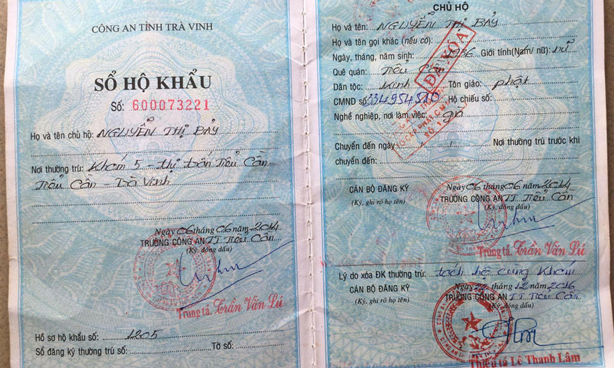 Bà Bảy bị xoá tên ra khỏi sổ hộ khẩu.