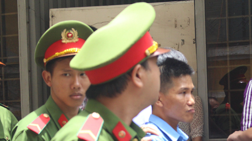 Trần Ngọc Hồ tại tòa ngày 16/8. Ảnh: Tân Châu