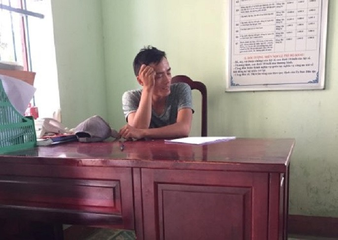 Lê Viết Tây tại cơ quan công an