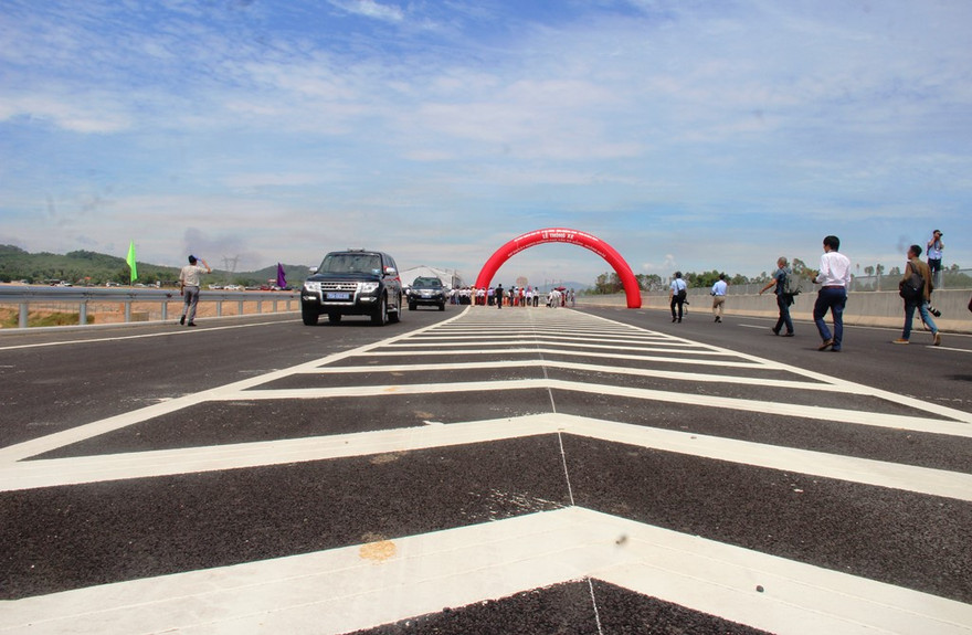 Chính thức thông xe cao tốc 34.000 tỷ