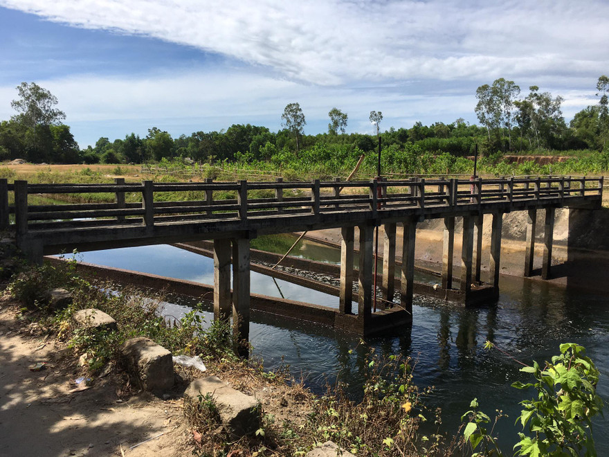 Kênh Phú Ninh nơi xảy ra vụ việc. ảnh H. C