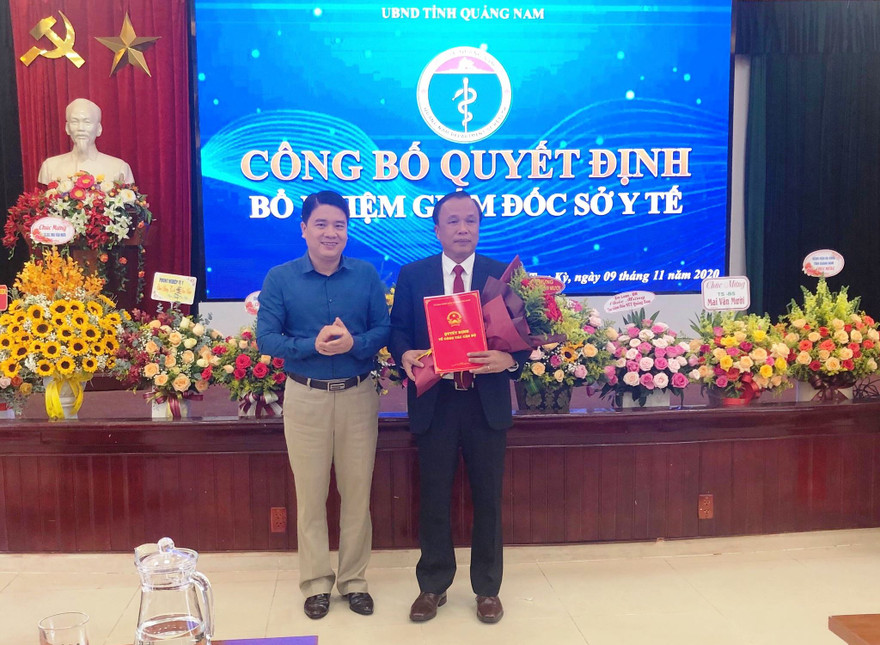 Ông Mai Van Mười được bổ nhiệm là tân Giám đốc Sở Y tế. ảnh Q. T