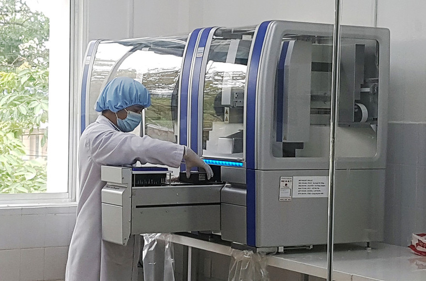 Máy xét nghiệm Real-time PCR tự động giá 7,23 tỷ đồng ở Quảng Nam