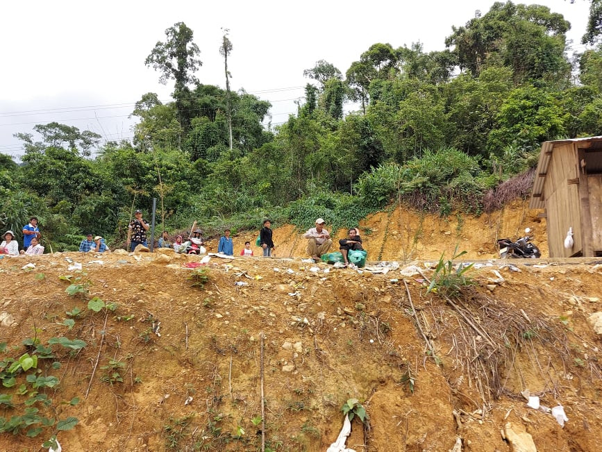 Huyện Nam Trà My nơi vừa xảy ra hàng loạt vụ sạt lở núi.ảnh H. Văn
