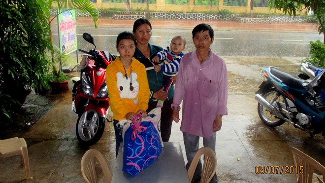 Gia đình bị cáo Quang