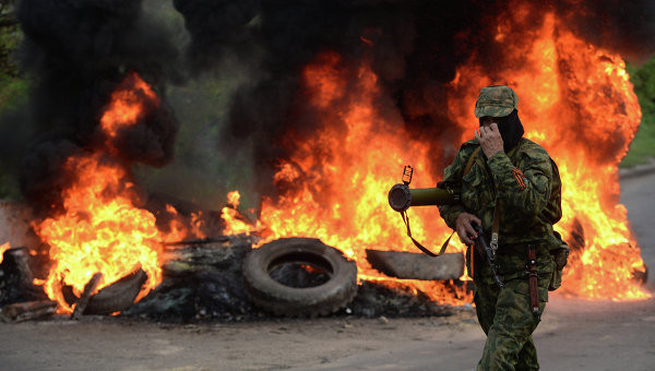 Trực thăng chiến đấu của Ukraine liên tiếp bị bắn rơi ở miền Đông