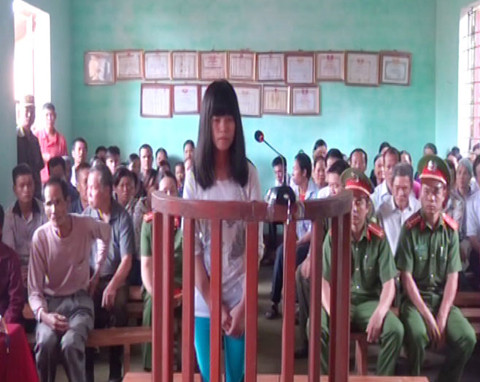 Bị cáo Trương Thị Hằng tại phiên toà *ảnh: Thế Mạnh