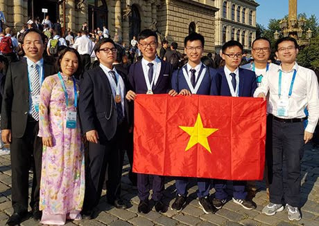 Đoàn Olympic Hoá học năm 2018