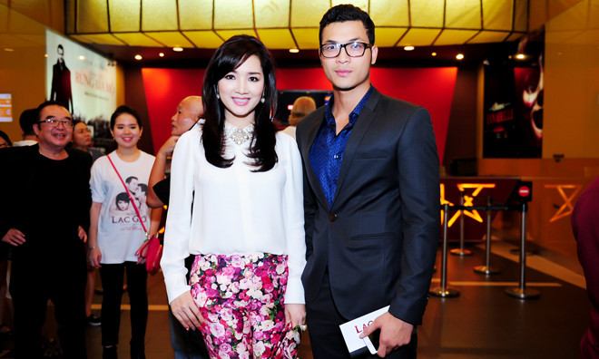 Hoa hậu Giáng My khoe nhan sắc trẻ trung bên nam người mẫu Vũ Tuấn Việt.