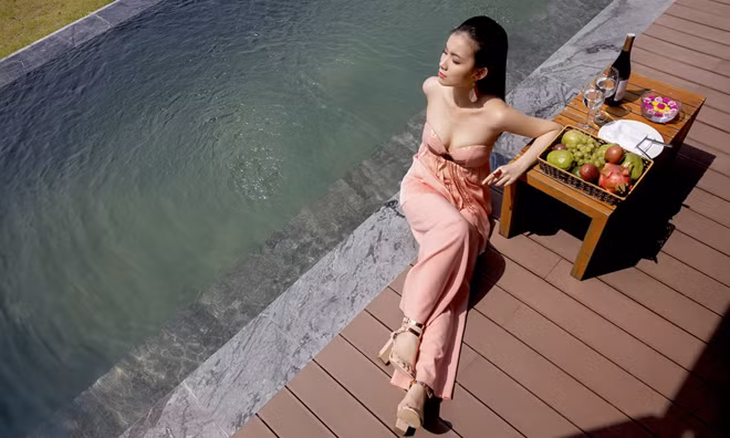 Hoa hậu Thùy Lâm khoe vòng một nóng bỏng trong bộ ảnh mới.