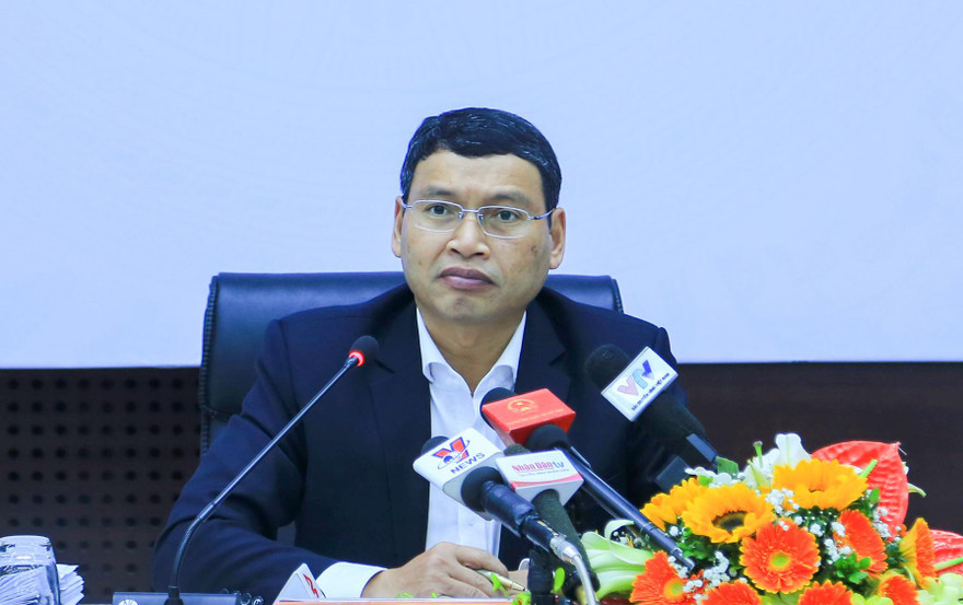 Ông Hồ Kỳ Minh chủ trì buổi họp báo. Ảnh: Nguyễn Thành