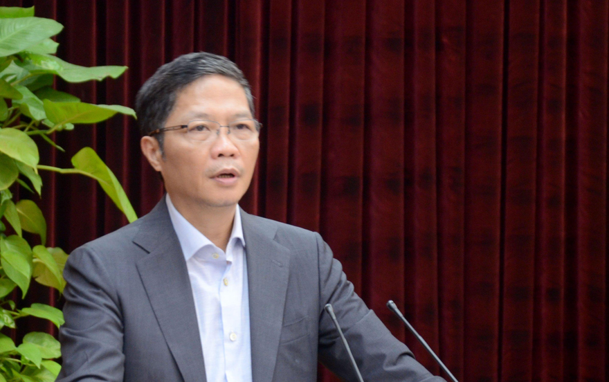 Ông Trần Tuấn Anh (Ủy viên Bộ Chính trị, Trưởng Ban Kinh tế Trung ương) phát biểu tại buổi làm việc. Ảnh: P.N