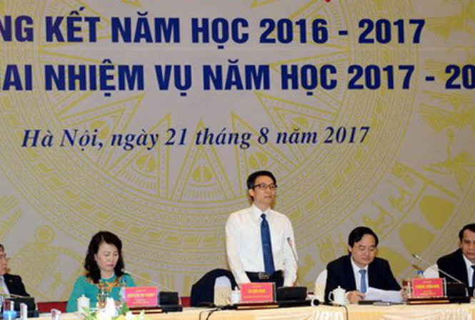 Phó Thủ tướng phát biểu tại hội nghị sáng nay, 21/8.