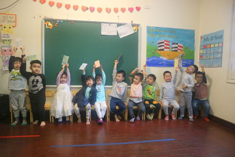 Sĩ số nhiều lớp học vắng hơn ngày thường trong buổi học đầu năm mới