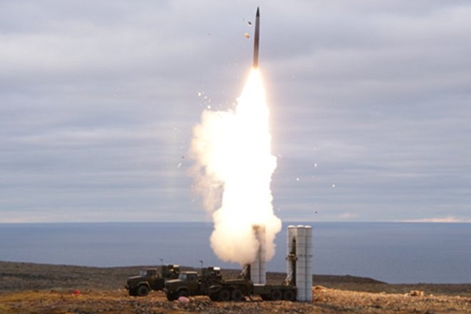 Sau vụ Mỹ không kích, Nga tuyên bố có quyền cung cấp S-300 cho Syria