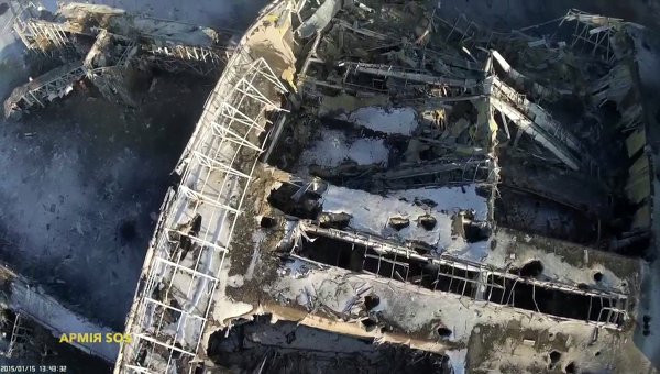 Sân bay quốc tế Donetsk bị phá hủy bởi các cuộc giao tranh.