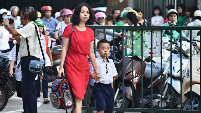 Phụ huynh đau đầu tìm chỗ gửi con ngày tết. Ảnh mang tính minh họa.