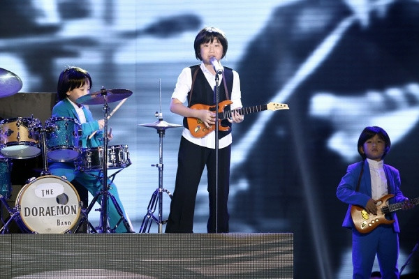 Thí sinh Hoàng Anh của đội Lưu Hương Giang - Hồ Hoài Anh.