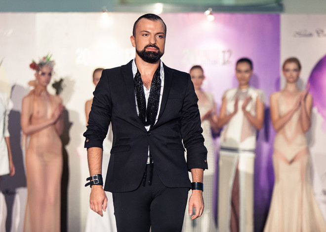 Nhà thiết kế Julien Fournie