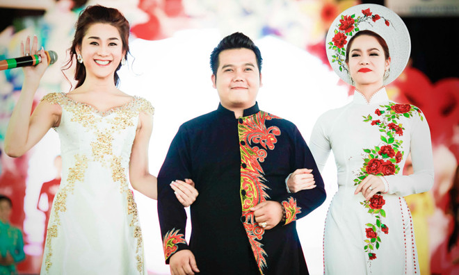 Lâm Chi Khanh diện áo dài cách tân khoe vẻ gợi cảm