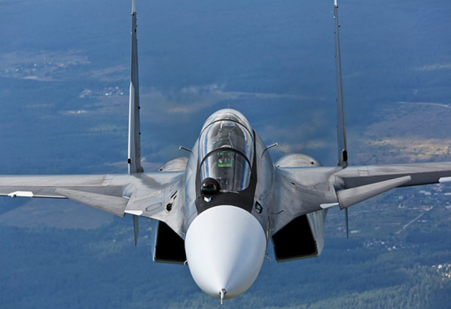 [VIDEO] Tiêm kích Su-30SM thị uy trên bán đảo Crimea