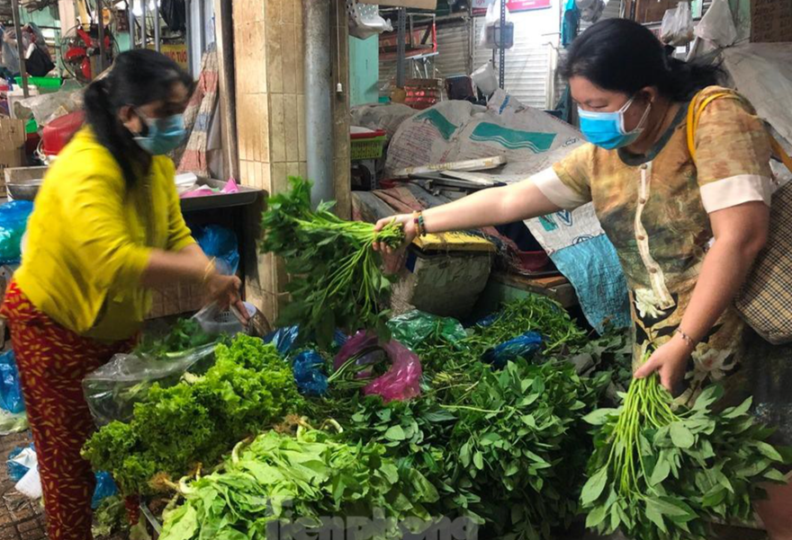 Nhiều chợ dân sinh tại TPHCM chỉ có một số ít cá, ngoài ra không có thêm mặt hàng thủy hải sản nào khác