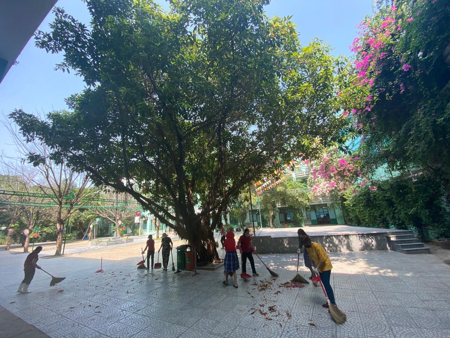 Đà Nẵng tất bật vệ sinh, khử trùng trường lớp đón học sinh