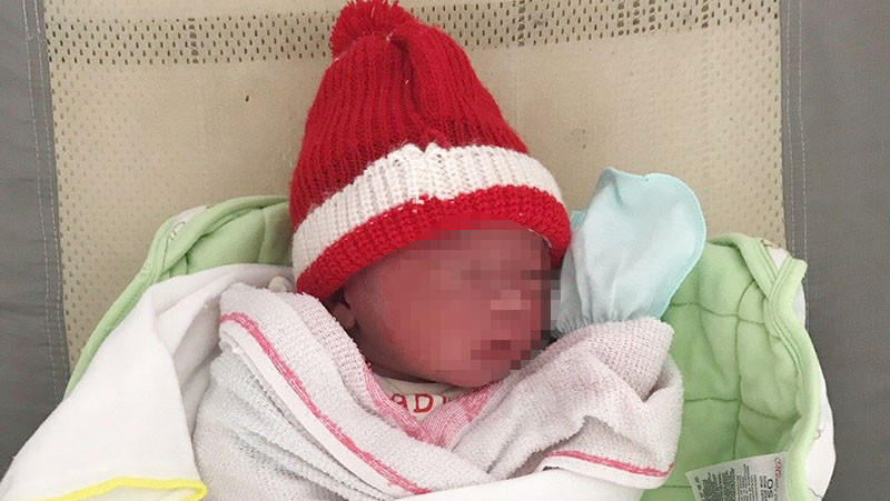 Bé trai sơ sinh nặng 3,2kg bị bỏ rơi đã được đưa vào Trung tâm bảo trợ xã hội TP. Đà Nẵng