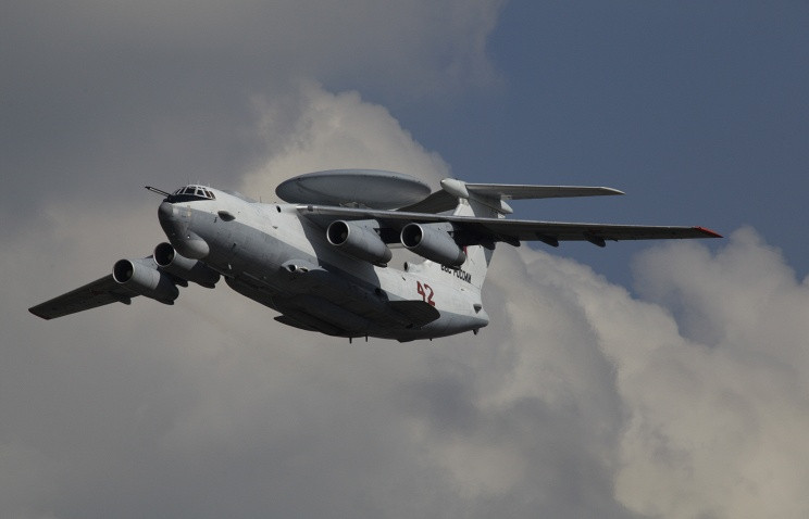 Máy bay cảnh báo sớm trên không A-50. Ảnh: Tass
