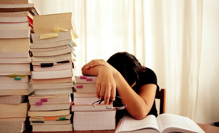 Những nỗi lo kinh điển của sinh viên sau Tết