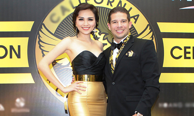 Diễm Hương mặc váy vàng óng, khoe đường cong quyễn rũ